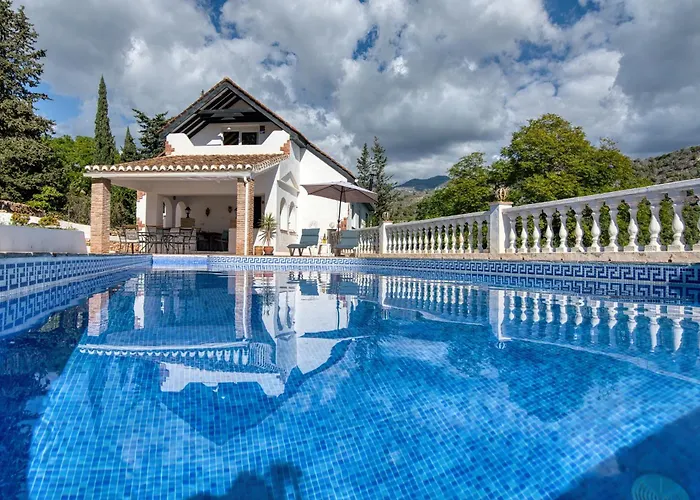 Villa Morera Bed & Breakfast